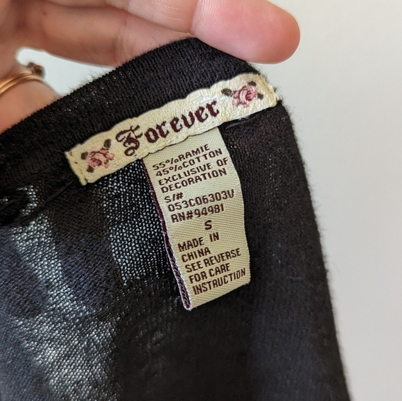 Y2K Black Sequin Bolero Top - Picture 8 of 8